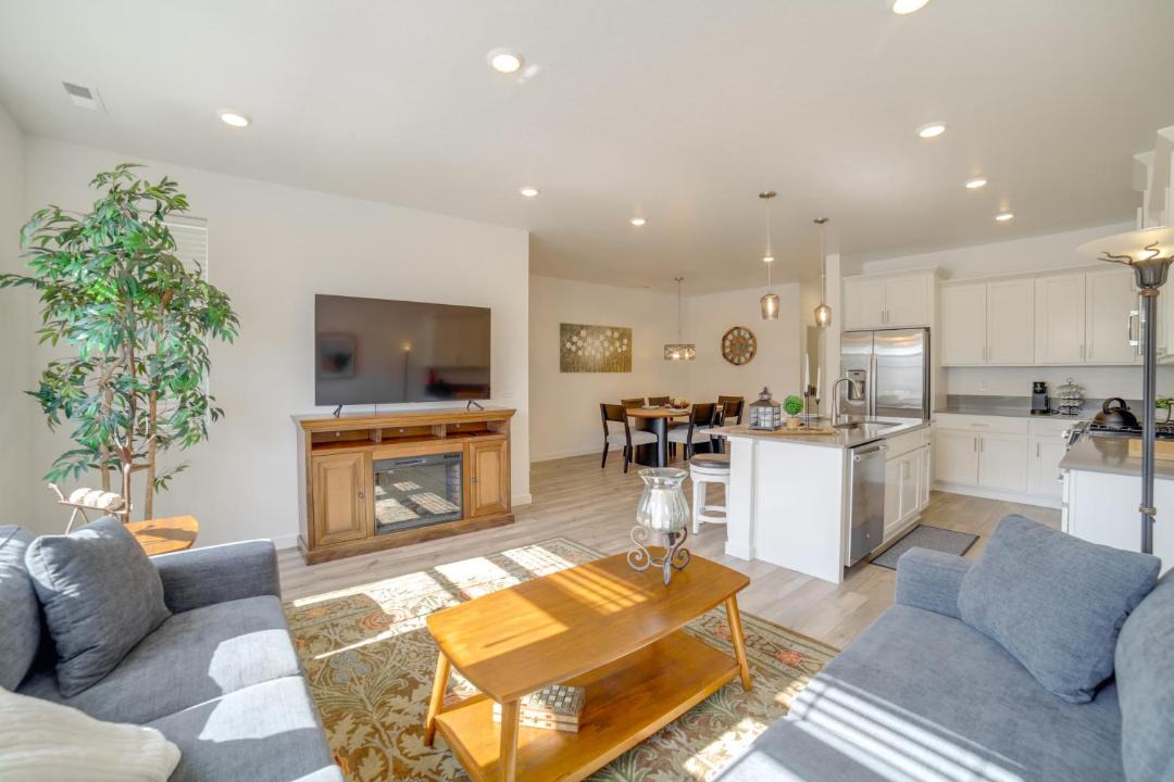 Photo of Others in Eagle