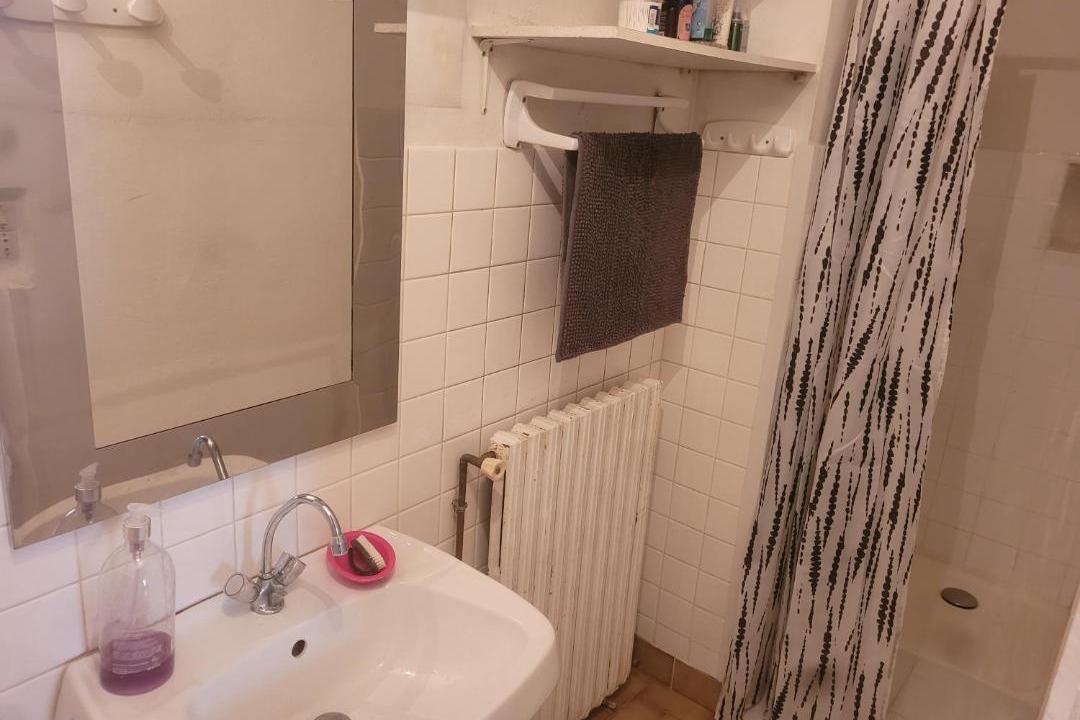 Photo of Bathroom in Chateau-Gontier