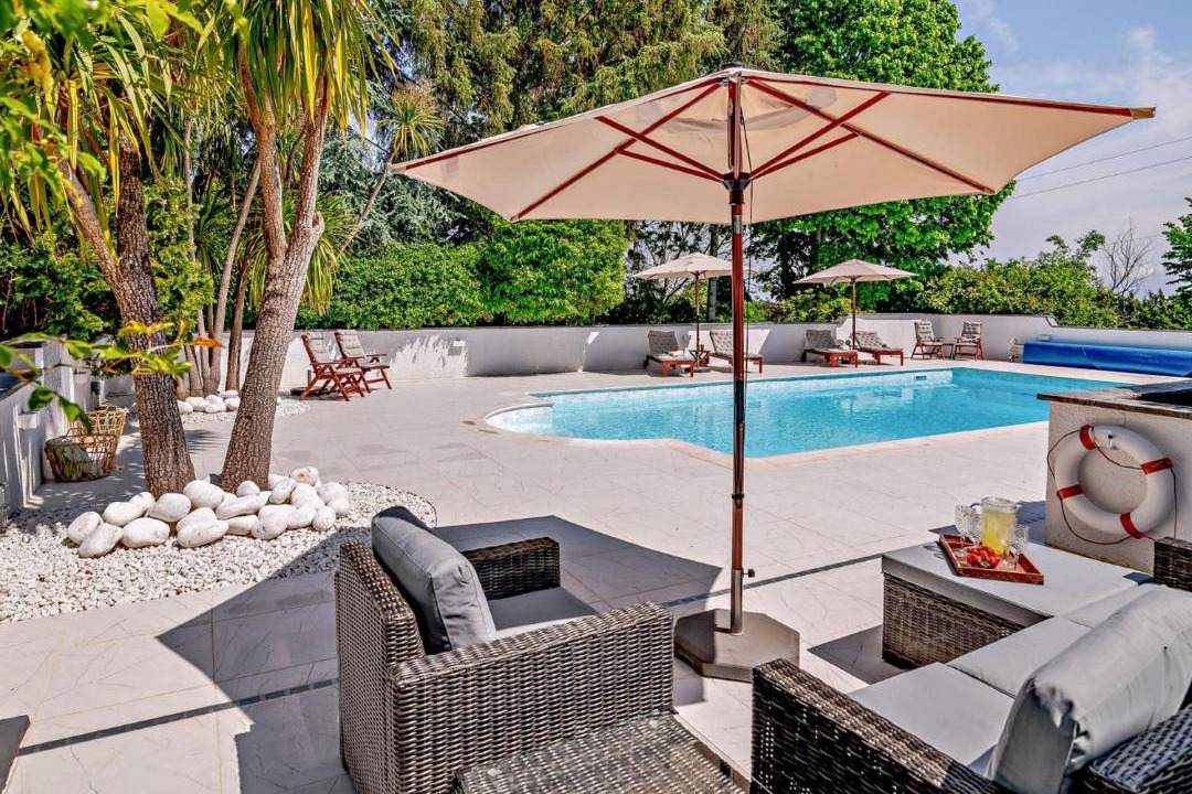 Photo of Others in Alcombe