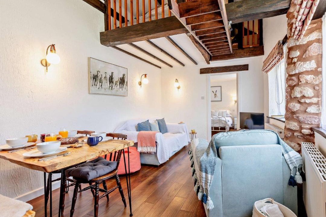 Photo of Others in Alcombe