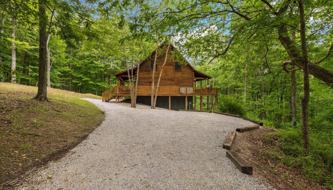 Photo of Others in Logan