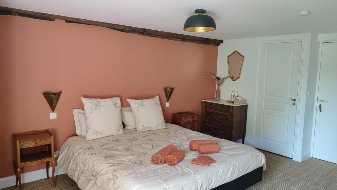 Photo of Bedroom in Mezilles