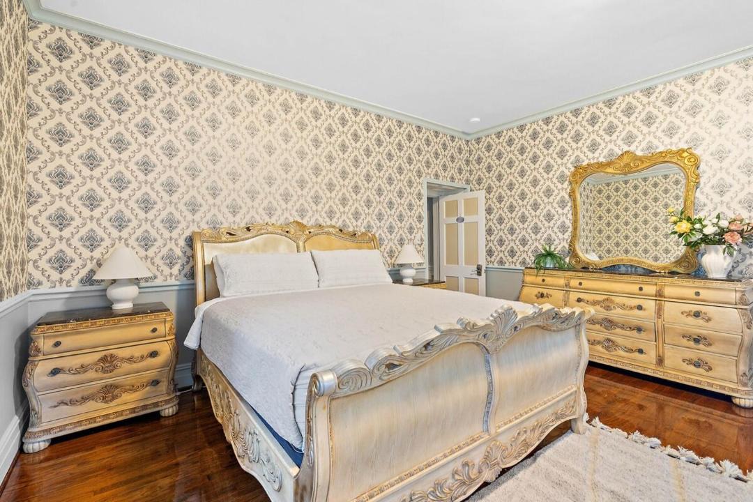 Photo of Bedroom in Arcadia
