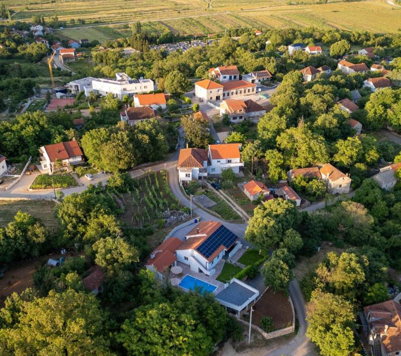 Photo of Buildings in Zmijavci
