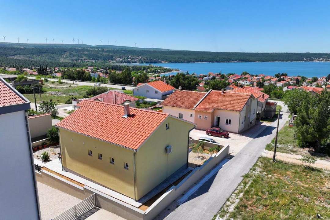Photo of Others in Gornji Karin