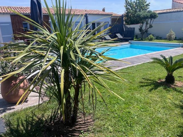 Photo of Others in Loix