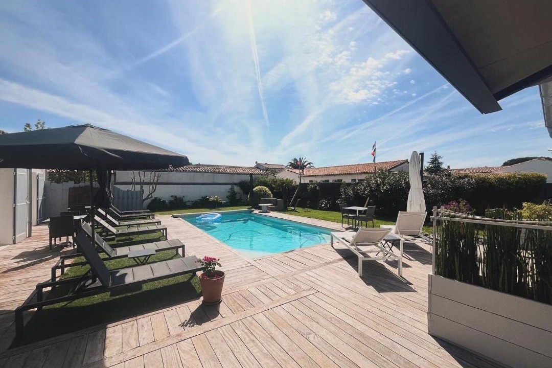 Photo of Others in Loix