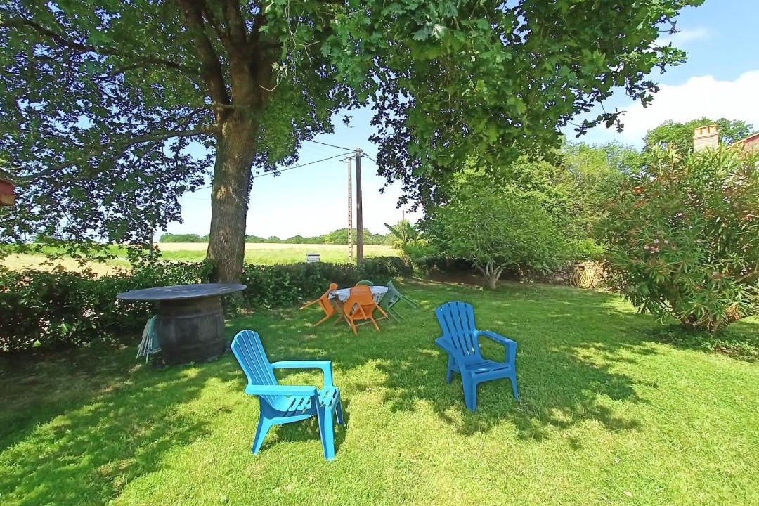 Photo of Others in Saint-Martin-de-Hinx