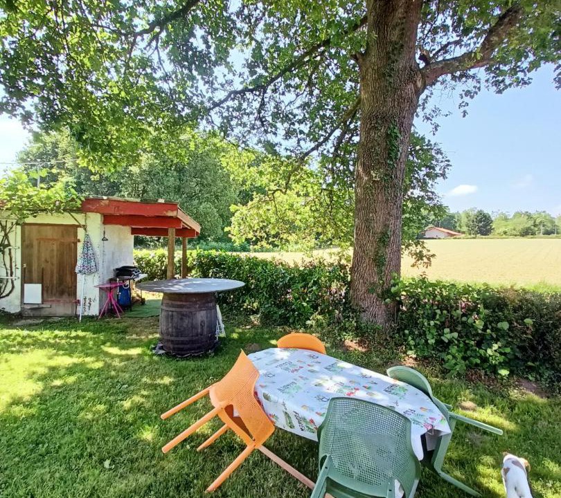 Photo of Others in Saint-Martin-de-Hinx