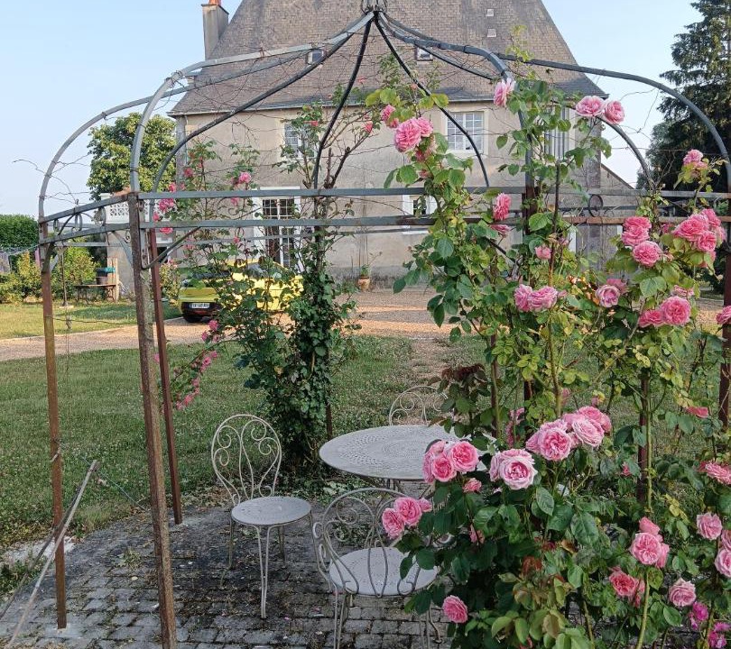 Photo of Others in L'Hotellerie-de-Flee