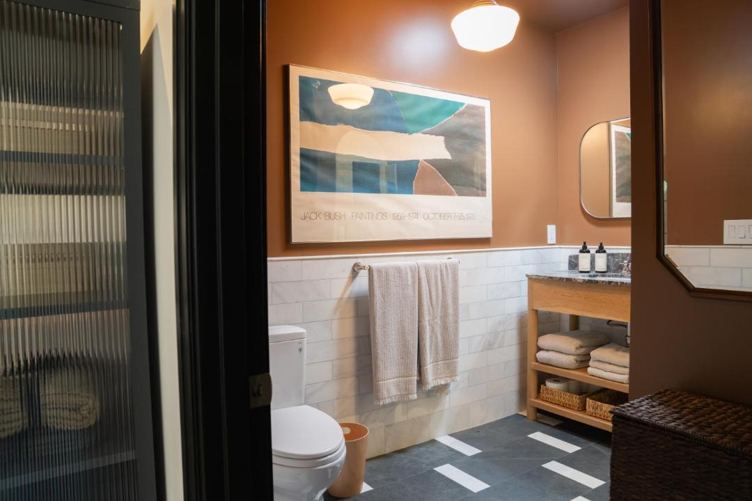 Photo of Bathroom in Burbank