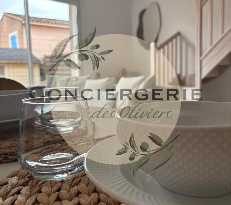 Photo of Others in Cuers