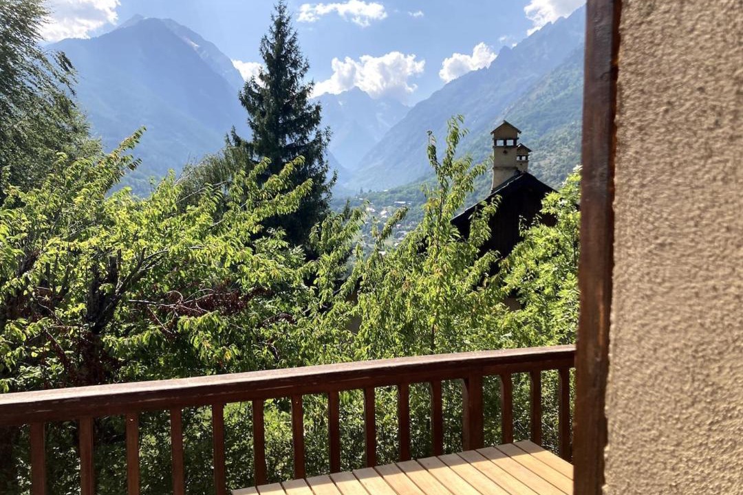 Photo of Patio Balcony in Vallouise