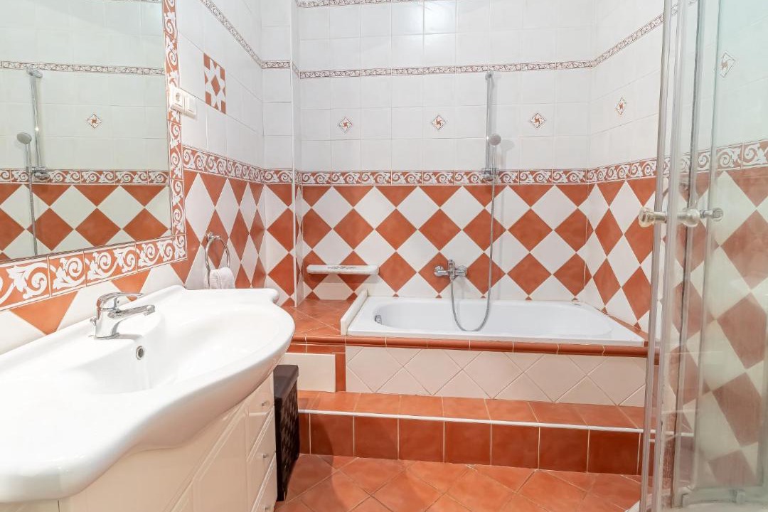 Photo of Bathroom in Gambetta