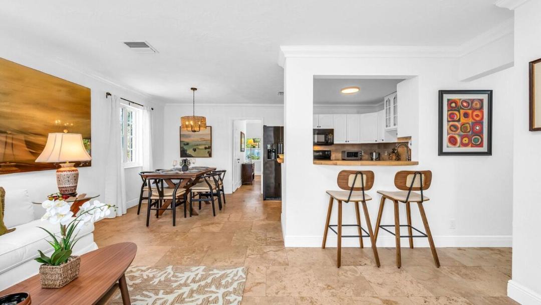 Photo of Others in Southside