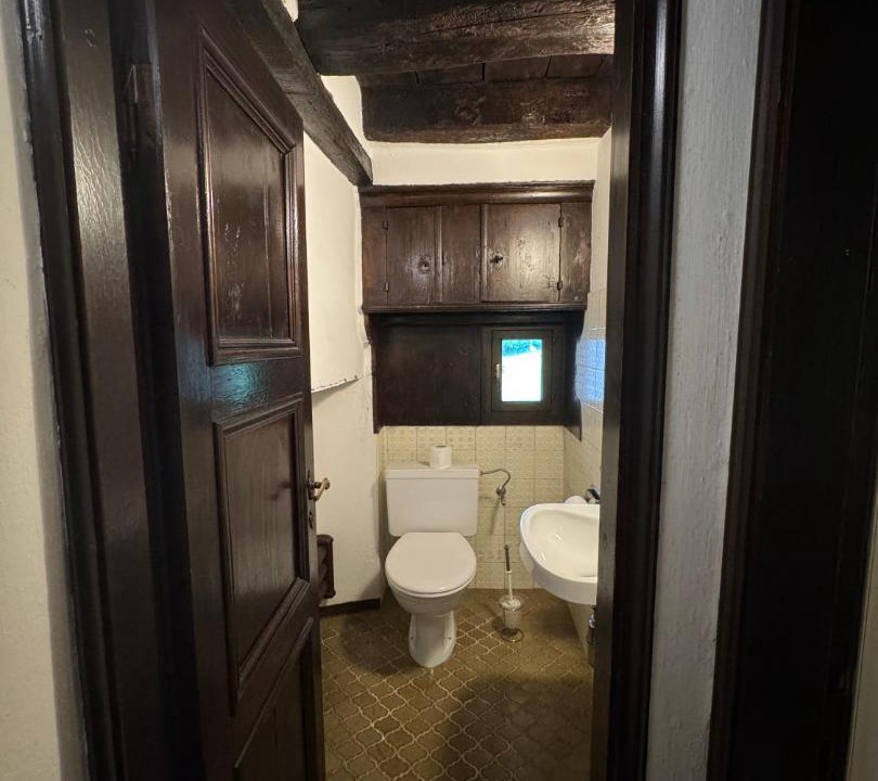 Photo of Bathroom in Torricella Taverne