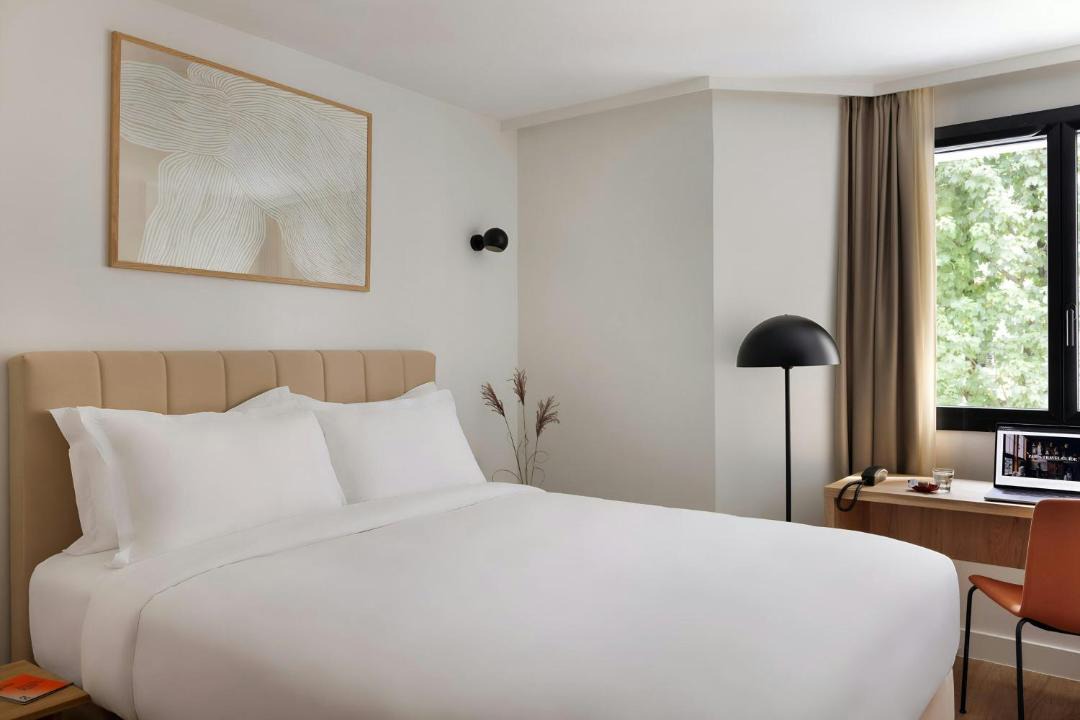 Photo of Bedroom in Vanves