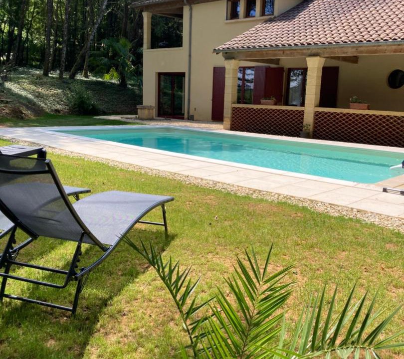 Photo of Others in Manaurie