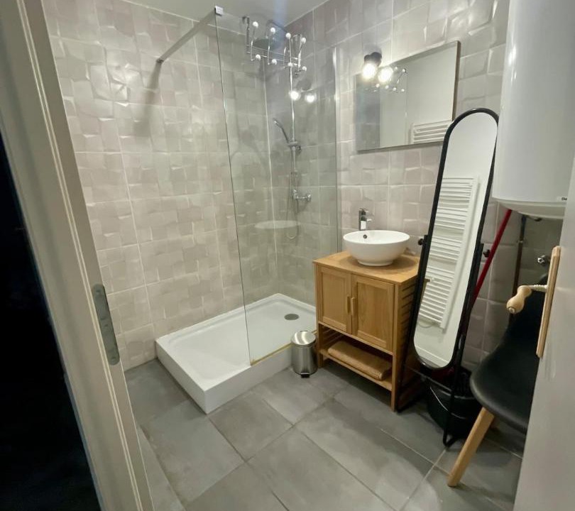 Photo of Bathroom in Saint-Vallier