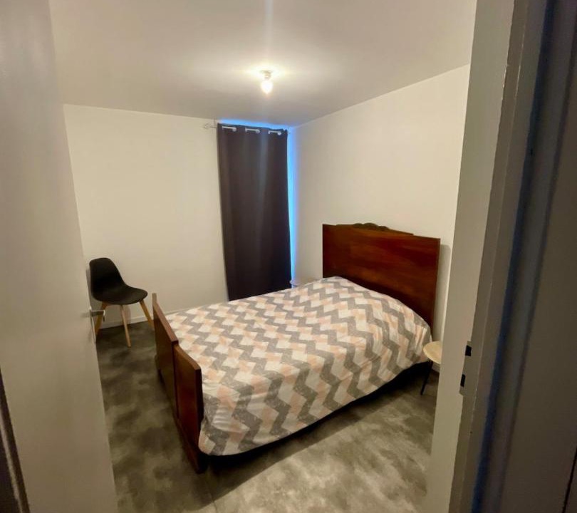 Photo of Bedroom in Saint-Vallier