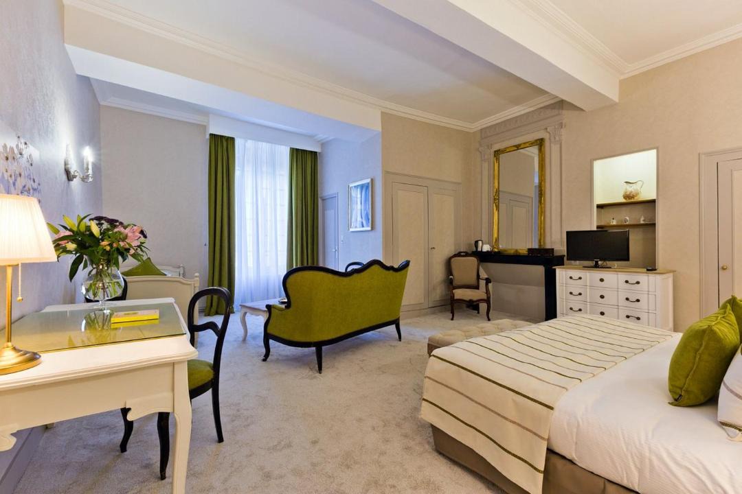 Photo of Bedroom in Bourbon-l'Archambault