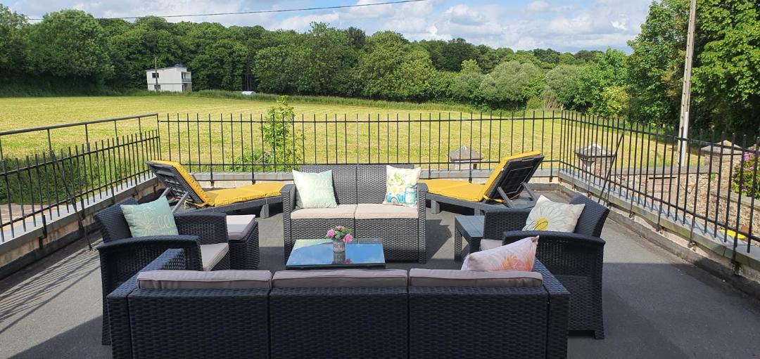 Photo of Patio Balcony in Canisy