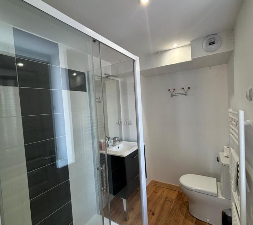 Photo of Others in Roanne