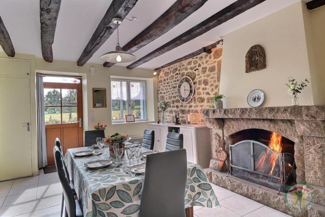 Photo of Kitchen in Saint-Marc-le-Blanc