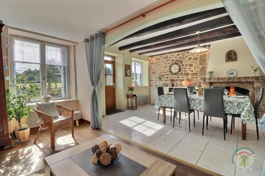 Photo of Others in Saint-Marc-le-Blanc