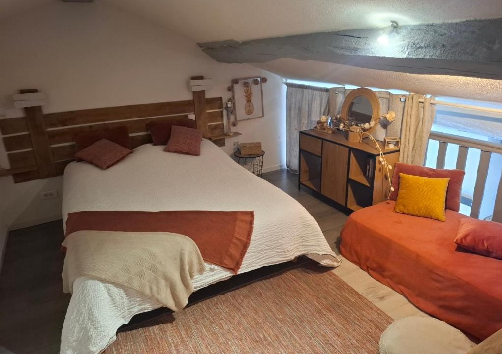 Photo of Bedroom in Bazincourt-sur-Saulx