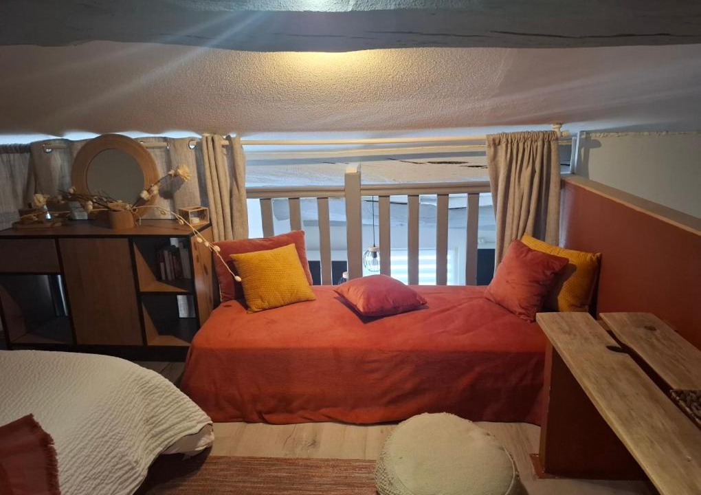 Photo of Bedroom in Bazincourt-sur-Saulx