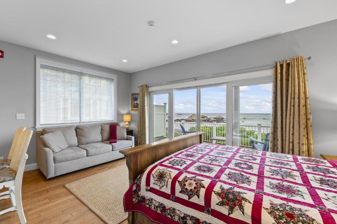 Photo of Bedroom in Ogunquit