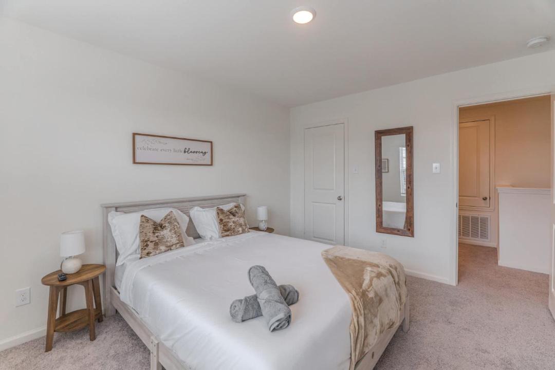 Photo of Bedroom in Northside