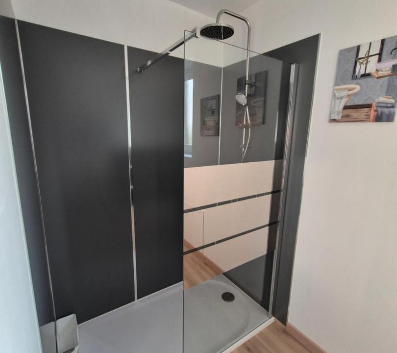 Photo of Others in Le Poire-sur-Vie