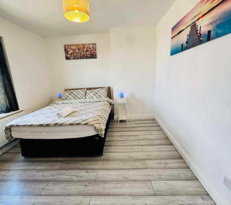 Photo of Bedroom in Cradley