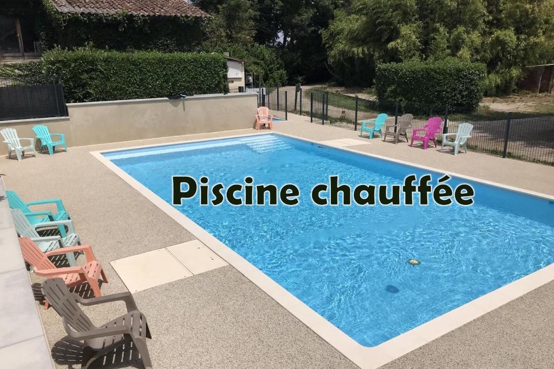 Photo of Others in Manthes