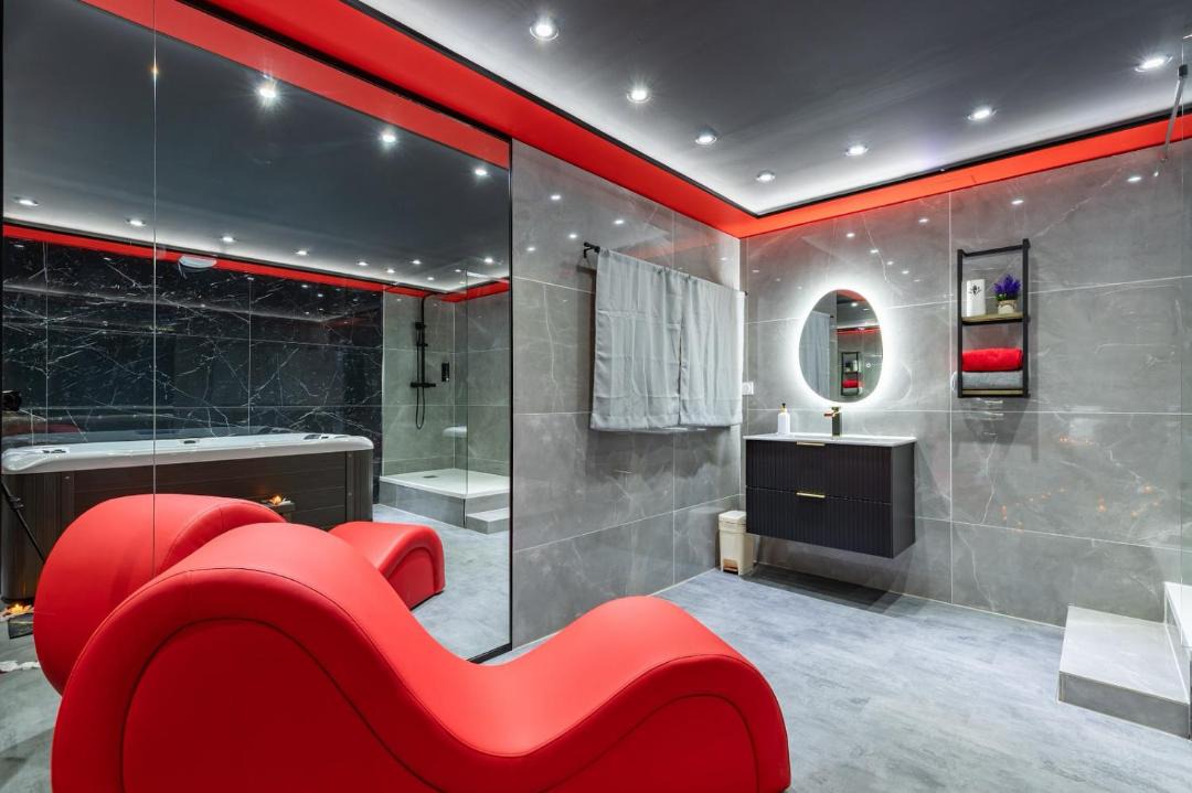 Photo of Bathroom in Pamiers