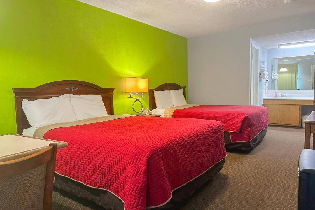 Photo of Bedroom in Dexter