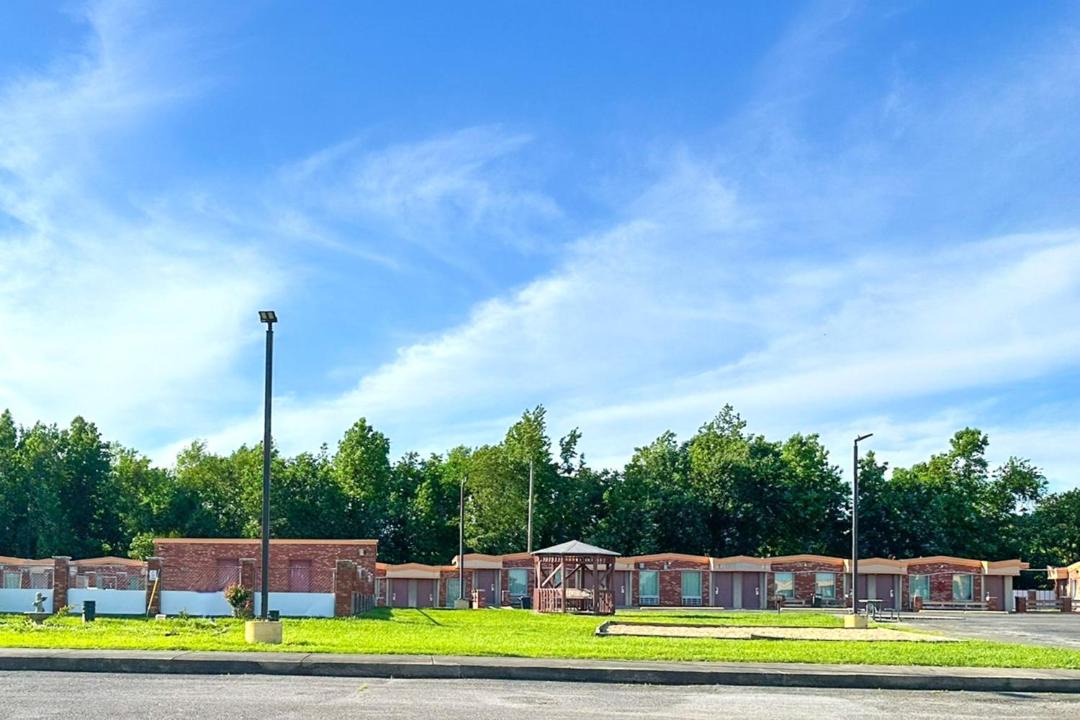 Photo of Buildings in Dexter