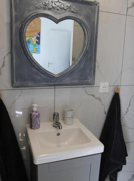 Photo of Bathroom in Angoville