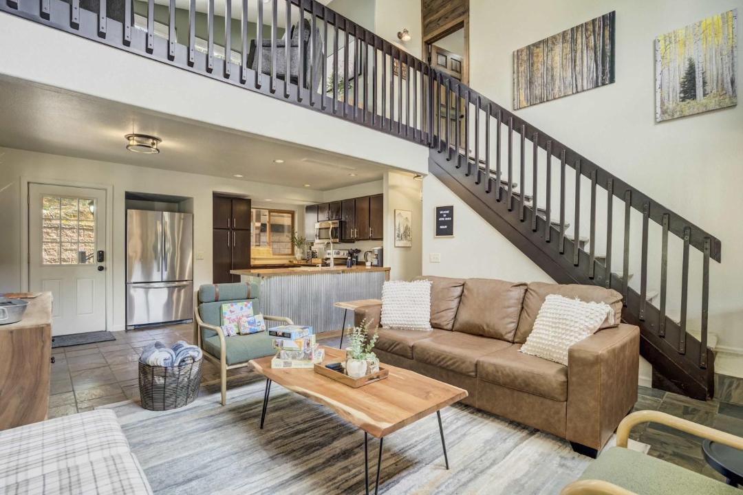 Photo of Others in Spring Valley