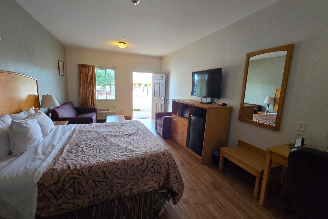 Photo of Bedroom in Whitesboro