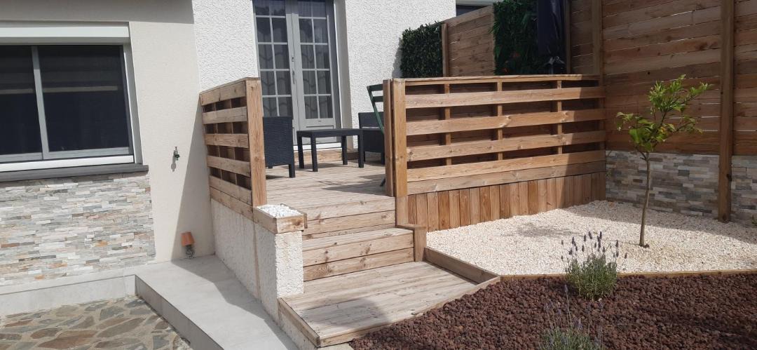 Photo of Patio Balcony in Saint-Genis