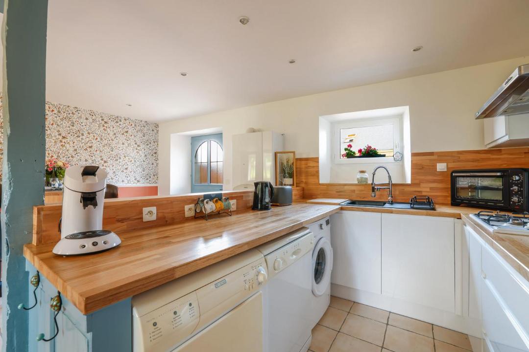 Photo of Kitchen in Saint-Martin-des-Pres