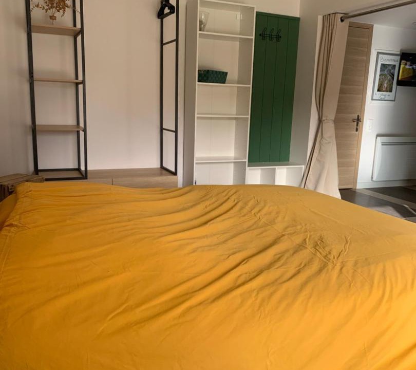 Photo of Bedroom in Avoine