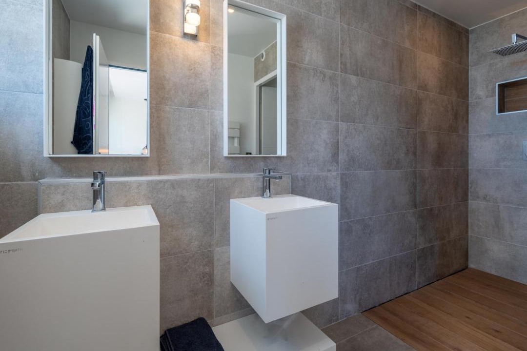 Photo of Bathroom in Le Grau-Du-Roi