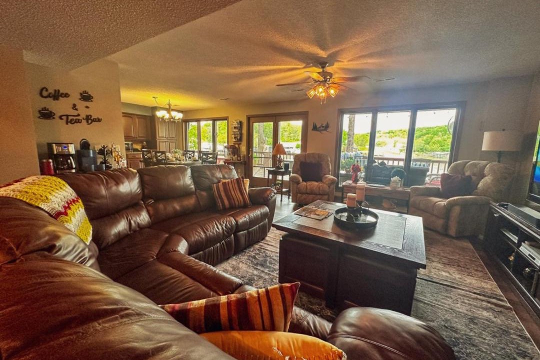 Photo of Livingroom in Stover