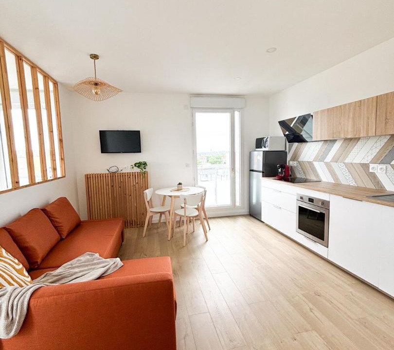 Photo of Others in Vaulx-en-Velin