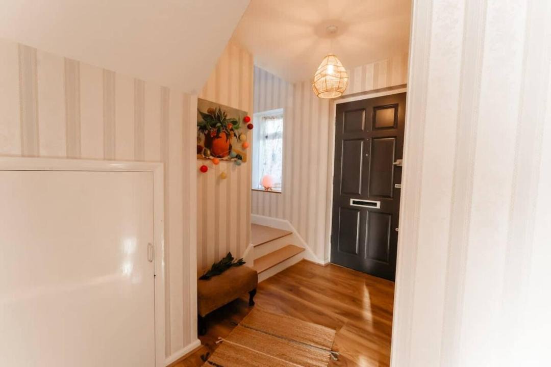 Photo of Others in London Borough of Hounslow