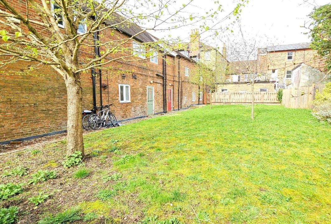 Photo of Others in Farnham